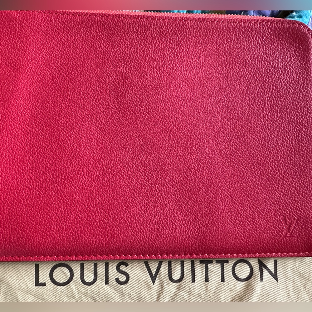 Louis Vuitton Leather Taurillon Pochette Jour PM